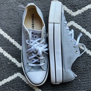 Super cute Platform Converse! Perfect for Spring